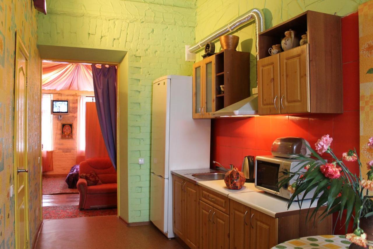 Hotel Calipso Kharkiv Bagian luar foto