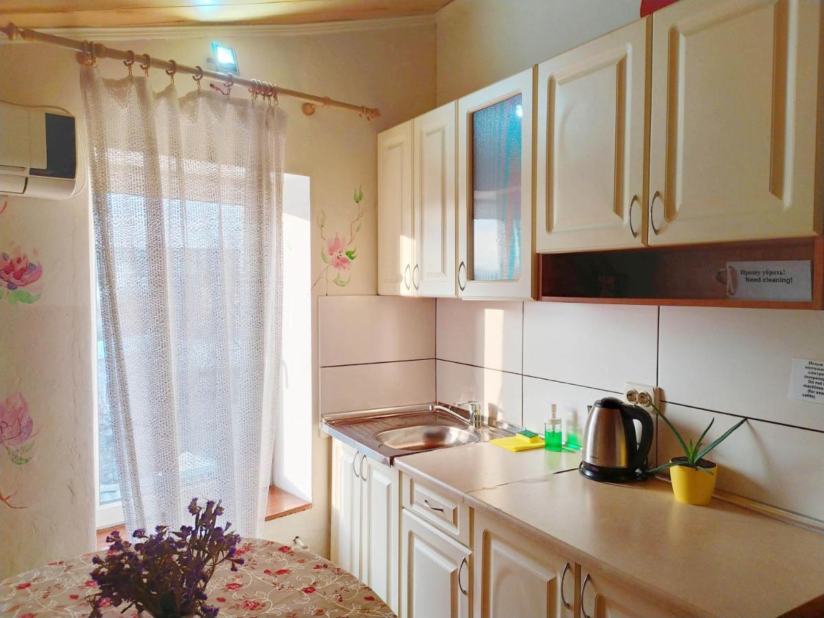 Hotel Calipso Kharkiv Bagian luar foto