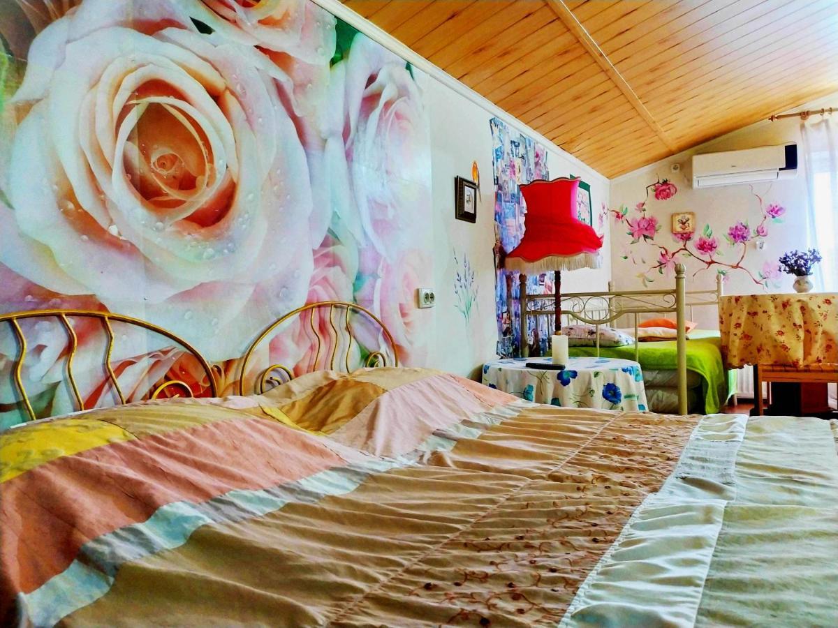 Hotel Calipso Kharkiv Bagian luar foto