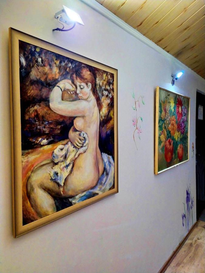 Hotel Calipso Kharkiv Bagian luar foto