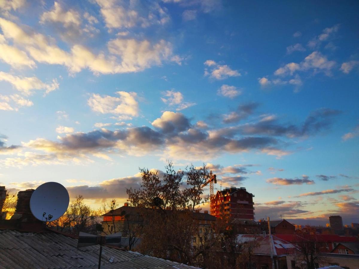Hotel Calipso Kharkiv Bagian luar foto